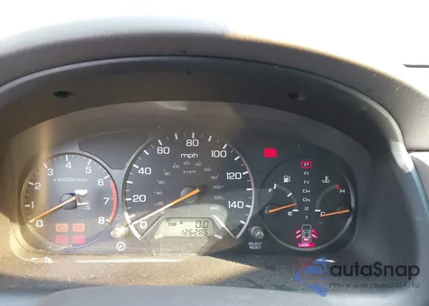 2002 Honda Accord 2.3 Lx from USA, damaged, VIN 1HGCG66582A128516